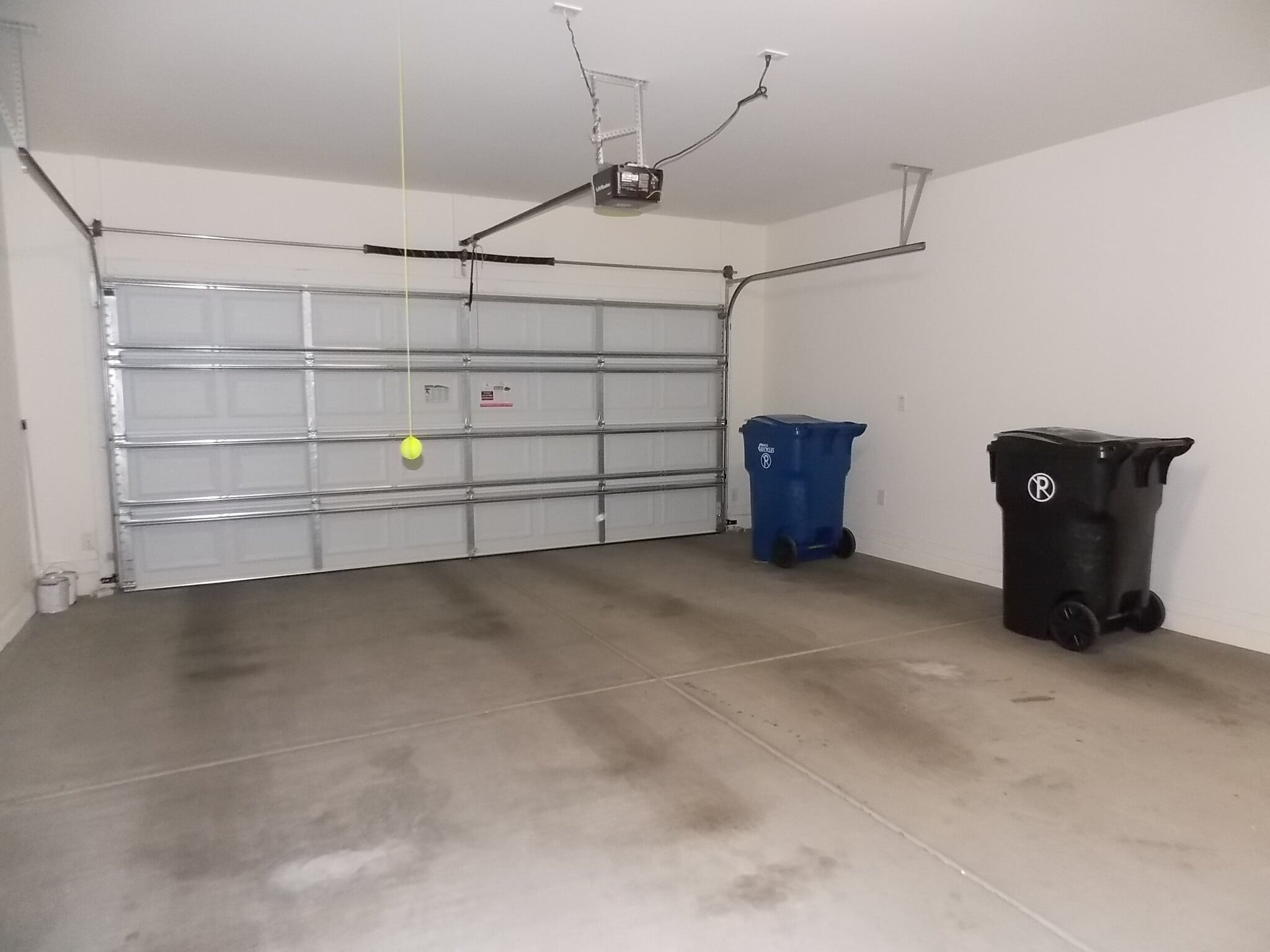 Building Photo - 1863 S 82nd Pl