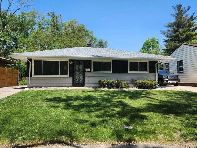 Primary Photo - 3816 E 14th Ave
