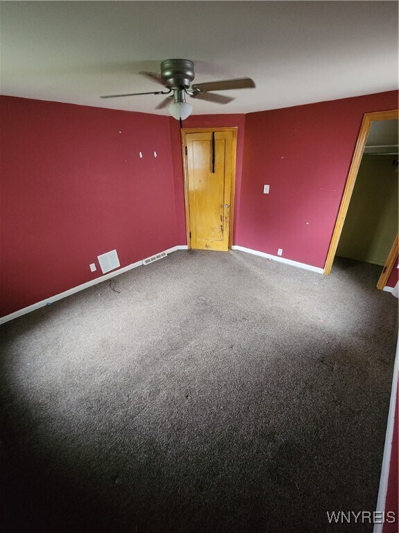 Building Photo - 27 Folger St