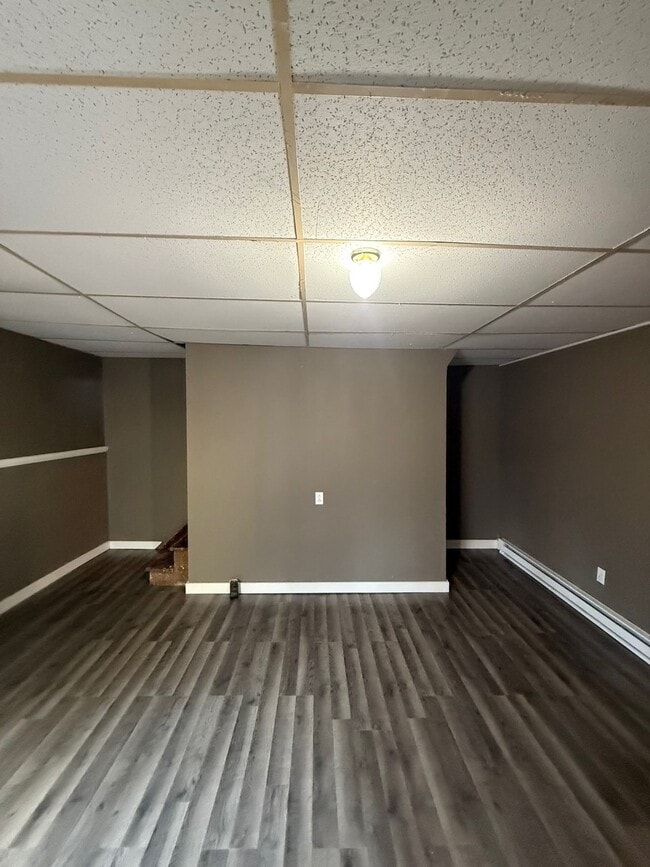 Building Photo - 80 Park Ave