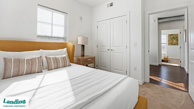 Building Photo - 1903 E Marshall St