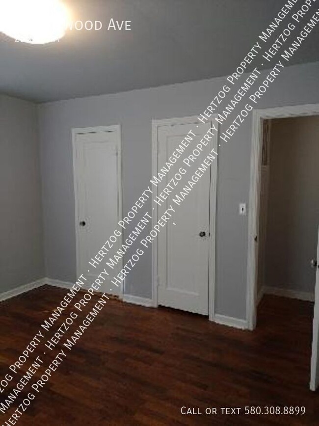 Building Photo - 65 Elmwood Ave