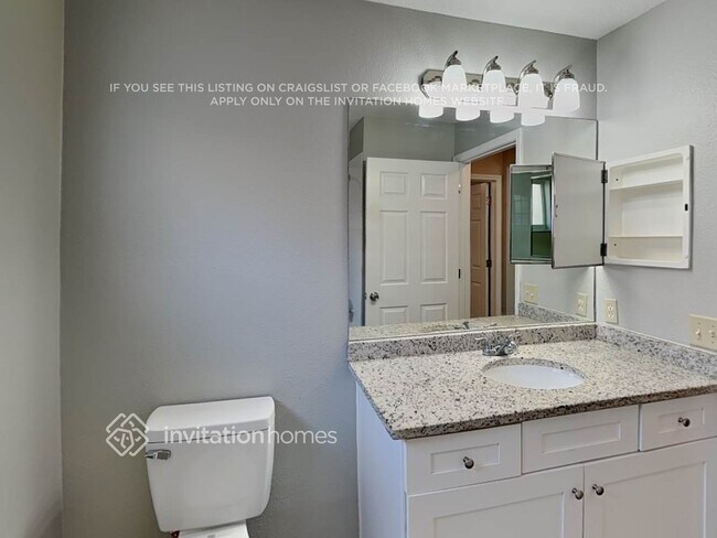 Building Photo - 10418 Soaring Eagle Dr