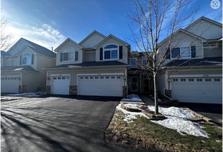Building Photo - 536 Gunnison Ct