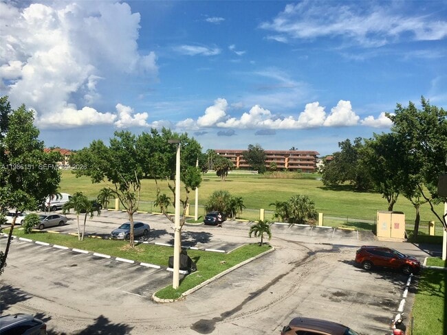 Building Photo - 6930 NW 179th St