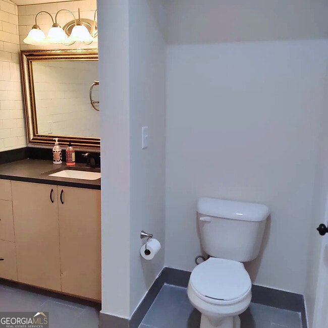 Building Photo - 50 Sargent Tigner St