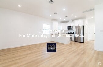 Building Photo - House - 2 Bedrooms / 1 Baths - Norwalk