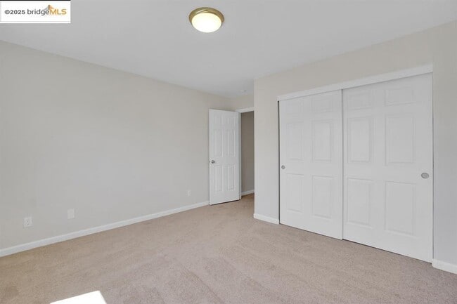 Building Photo - 2490 Ponte Mira Way