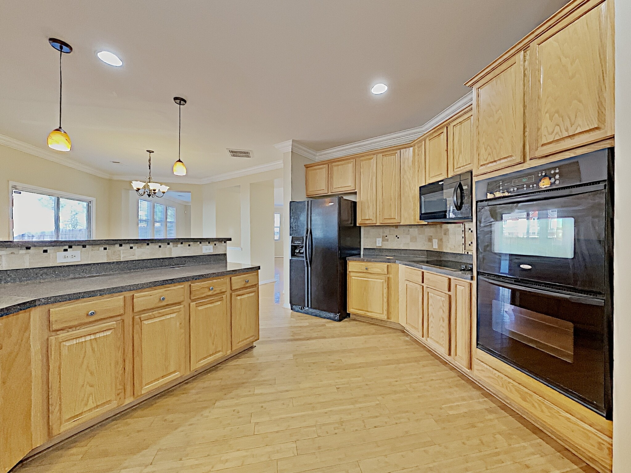 Building Photo - 348 Yellow Iris Rd