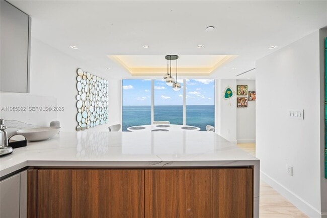 Building Photo - 2401 Collins Ave