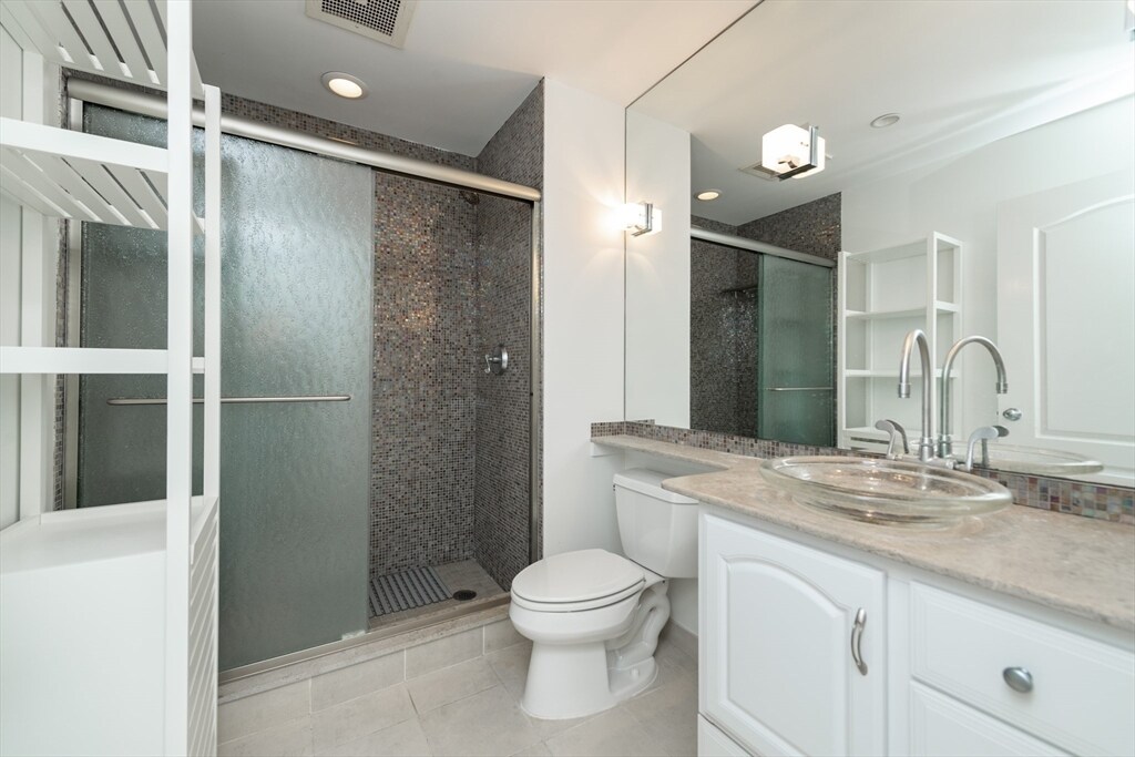 Building Photo - 1 Huntington Ave