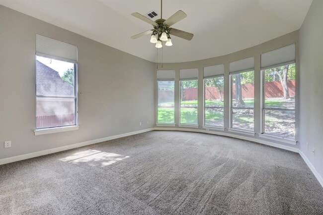 Building Photo - 11909 Portofino Dr