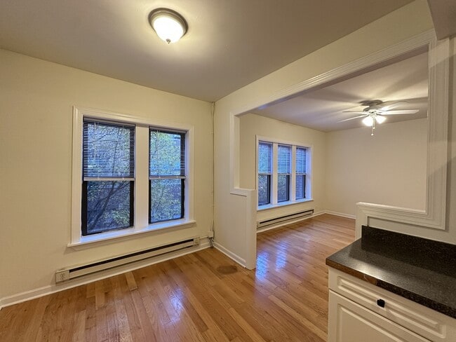 Building Photo - 3828.5 N Fremont St