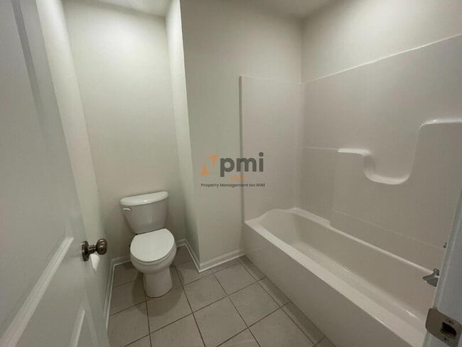 Building Photo - 6643 Prairie Rose Dr