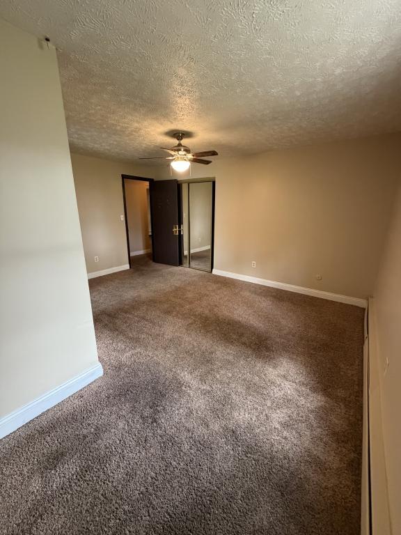 Building Photo - 21 Wayne St SE