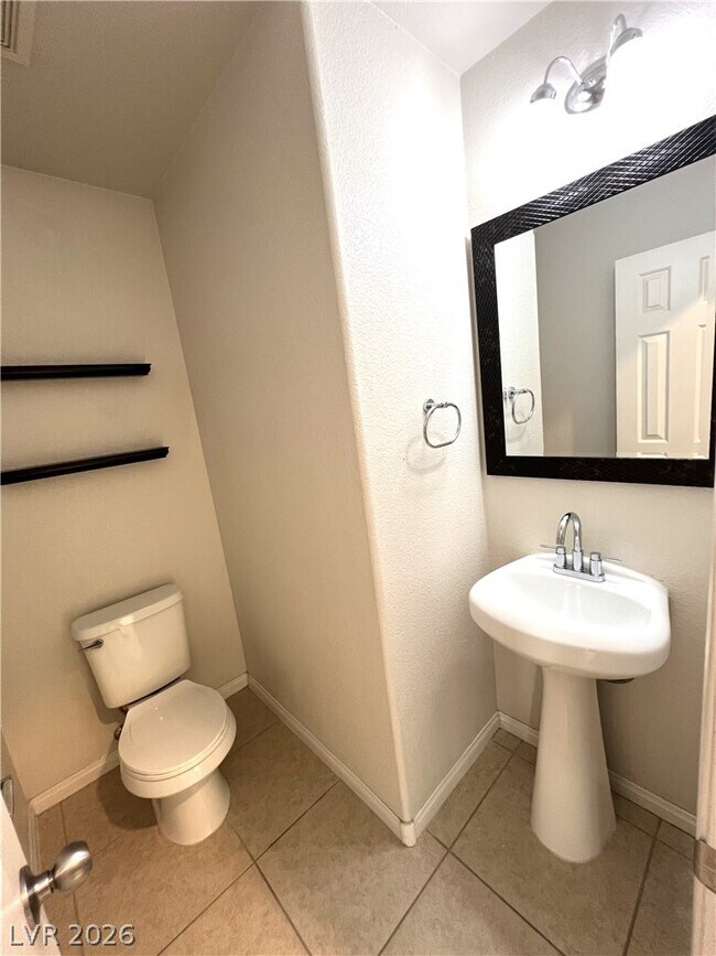 Building Photo - 8154 Sandy Slope Ct