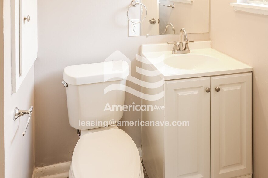 Building Photo - 5301 Keats Dr