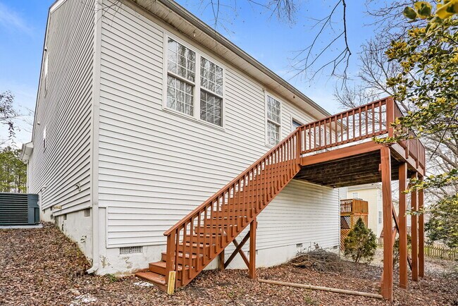 Building Photo - 2453 Sapphire Valley Dr