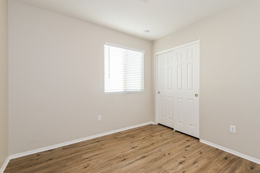 Building Photo - 12575 N Cottonseed Ln