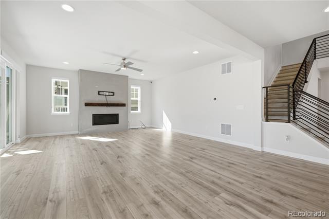 Building Photo - 27615 E Geddes Pl