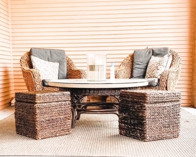 Front porch - 7605 Freret St