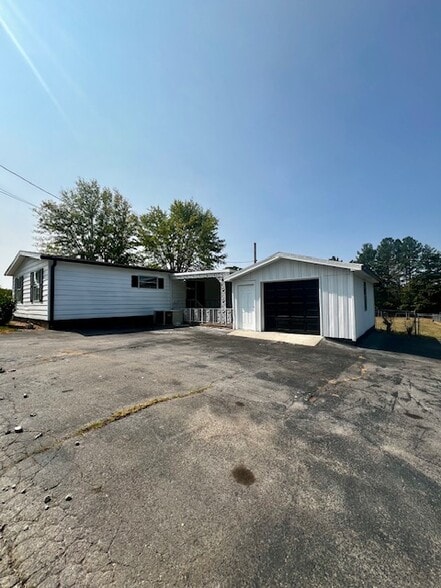 Building Photo - 7830 Whites Creek Pike