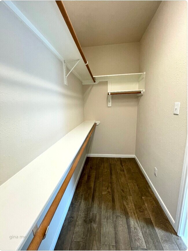 Building Photo - 38 Robin Caper Ct