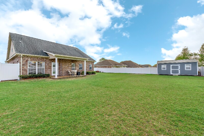 Building Photo - 137 Greyfox Trail