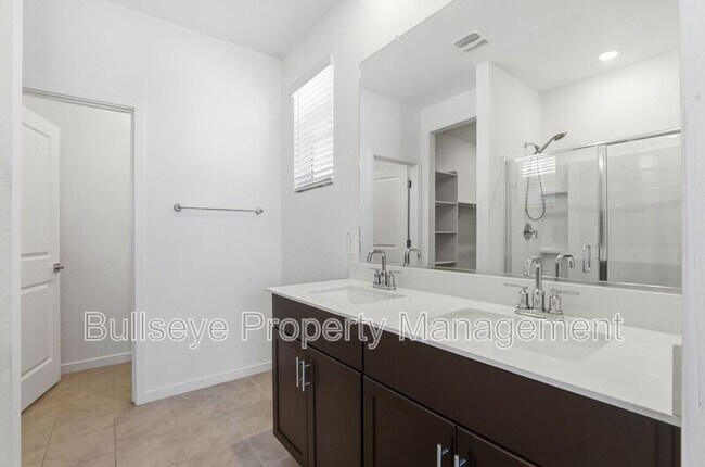 Building Photo - 3136 Hayden Rose Ave