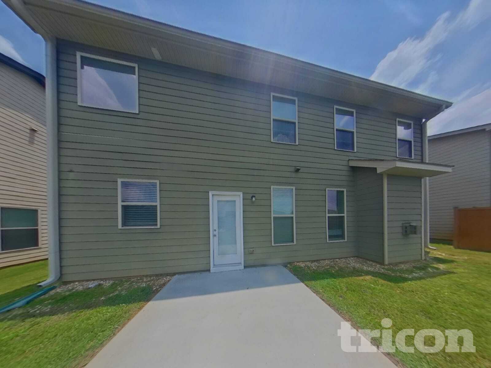 Building Photo - 2203 Jenny Dr