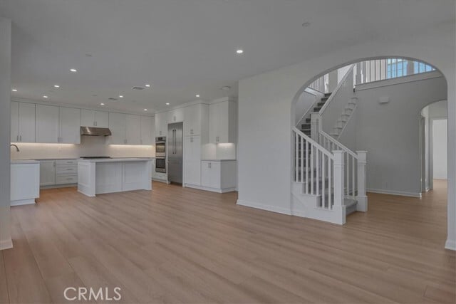 Building Photo - 228 Birdseye