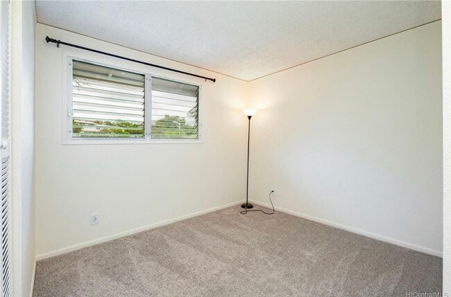 Building Photo - Beautiful Updated 3BR Unit!!