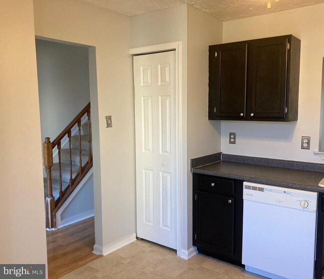 Building Photo - 11232 Cristin's Cir