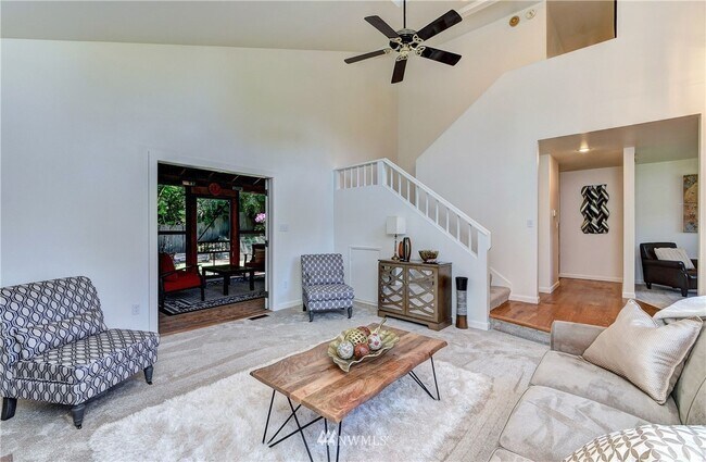 Building Photo - 14319 NE 84th Ct