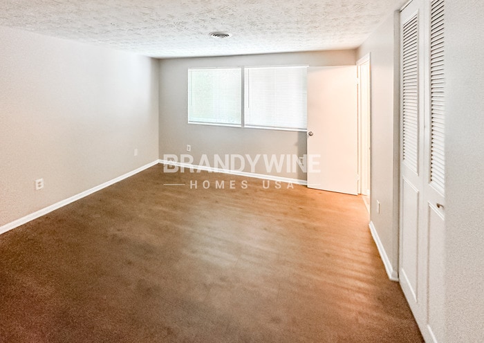 Building Photo - 3005 Forestside Ln