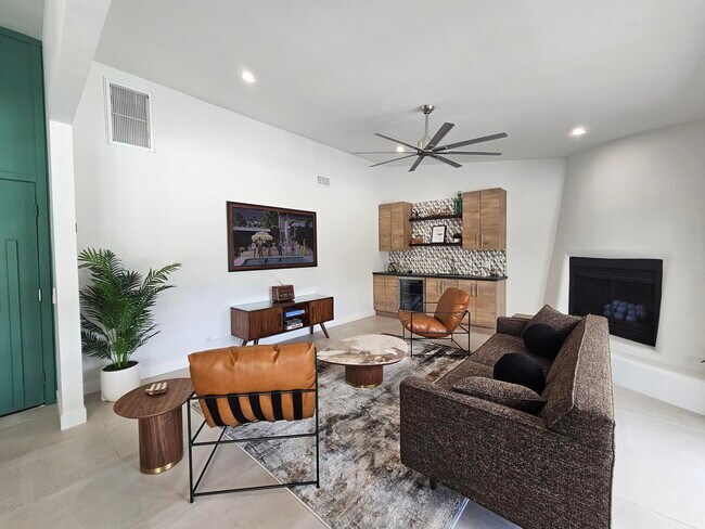 Building Photo - 72278 Barbara Dr