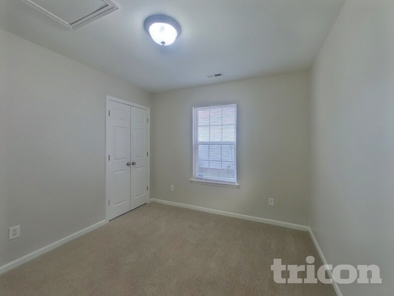 Building Photo - 1347 Braveheart Ln