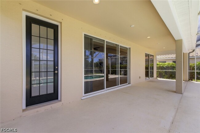 Building Photo - 2639 Bellingham Ct