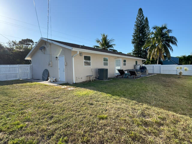 Building Photo - 9420 Nickels Blvd
