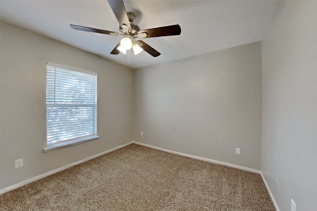 Building Photo - 12623 Duchess Ln