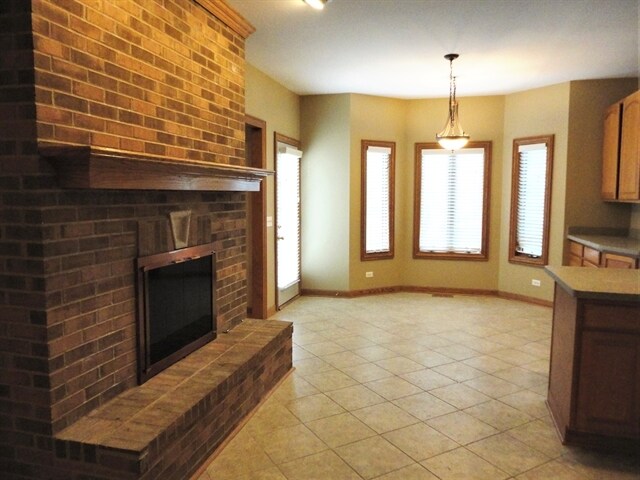 Building Photo - 25002 W Nicklaus Way