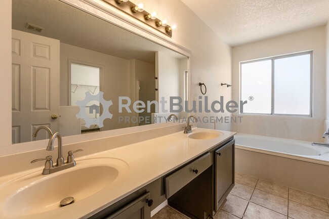 Building Photo - CALL US TODAY AT (505) 892-4400 TO SCHEDULE A CONVENIENT SHOWING
