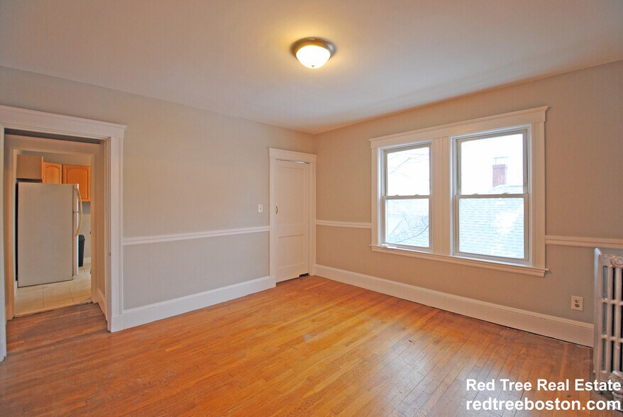 Building Photo - 80 Langley Rd