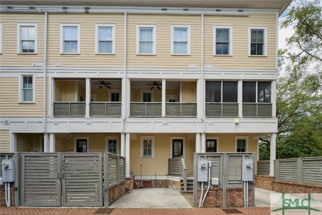 Building Photo - 714 Tattnall St