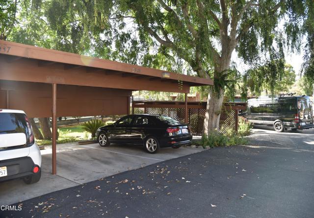 Building Photo - 1539 Vista Del Mar Dr