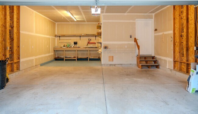 Building Photo - 217 Coho Rd