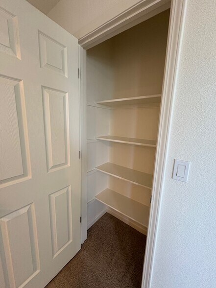 hallway closet - 7201 Star Trail Way
