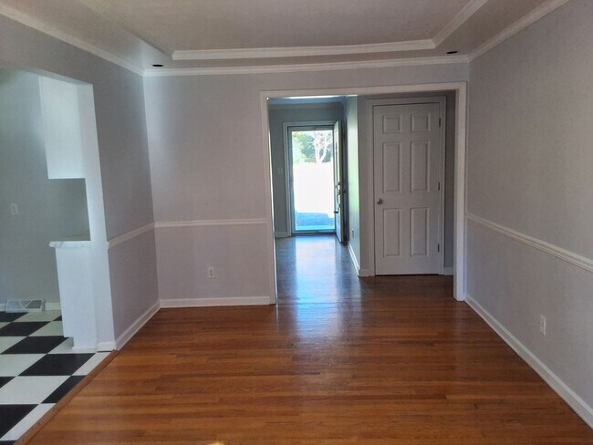 Building Photo - 813 Mohave Ct