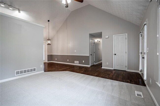 Building Photo - 225 Hawkins Farm Cir