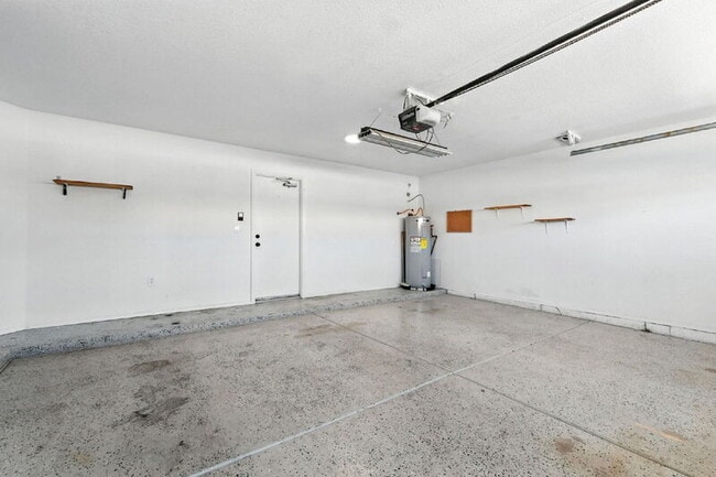 Building Photo - 4105 E Frye Rd